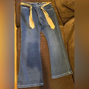 Lee Mid Rise Boot Cut Low Waist Wide Leg Blue Jeans Sz P12 Visible White Thread